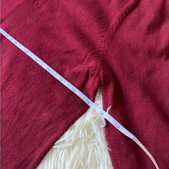 Sweater - Picture 4 of 6